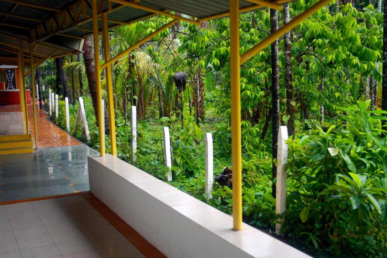 Anahat Cottages Diveagar Exterior photo